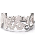 O / White Gold