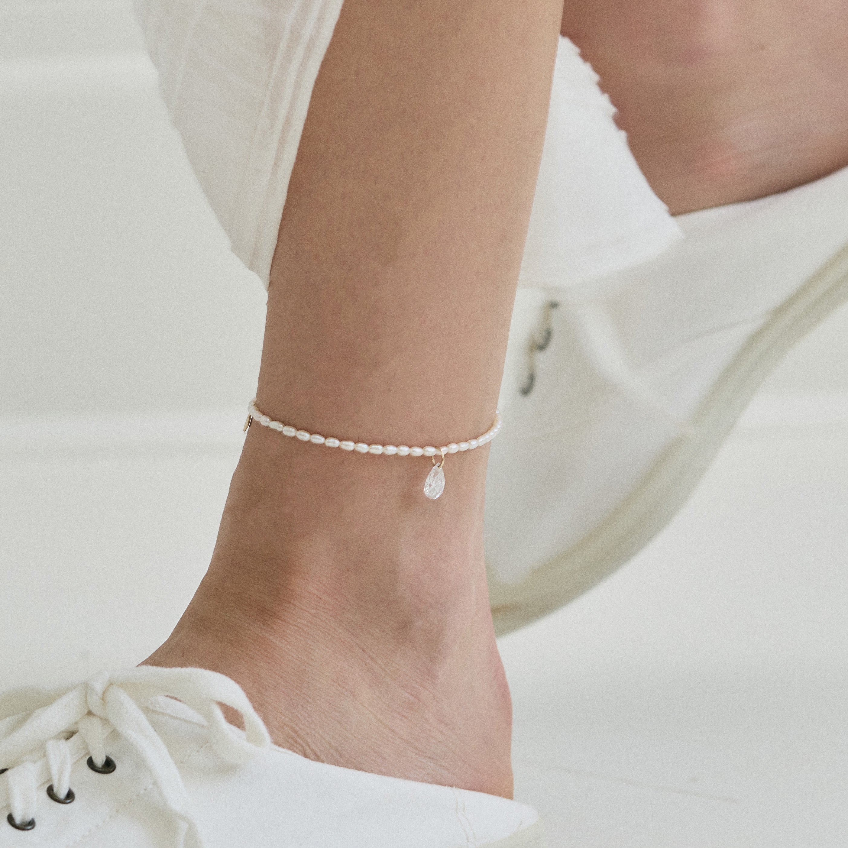 Pearl Drip Anklet